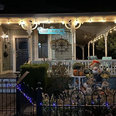 Abbey House Inn (Adults Only) Winters エクステリア 写真