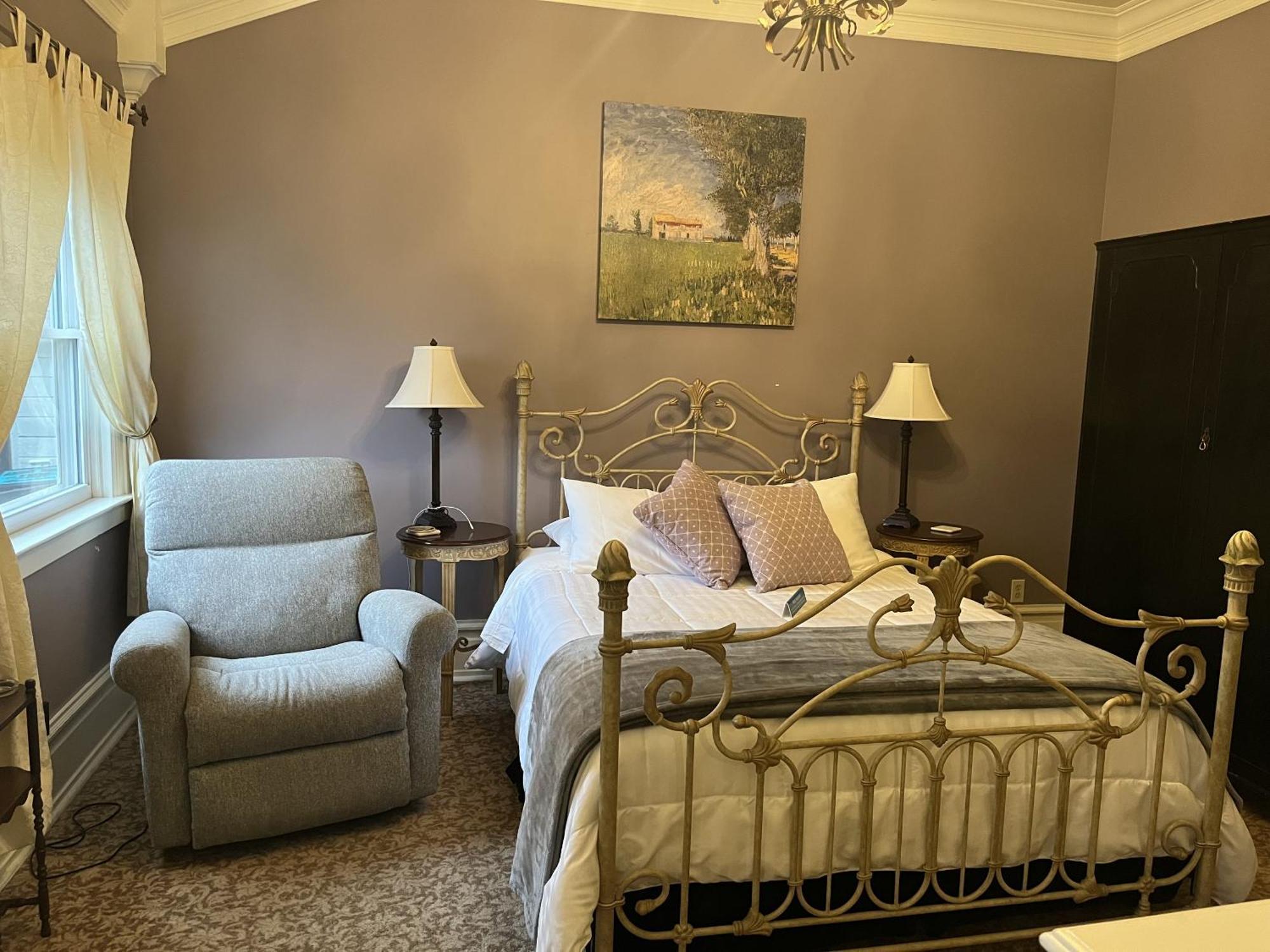 Abbey House Inn (Adults Only) Winters エクステリア 写真